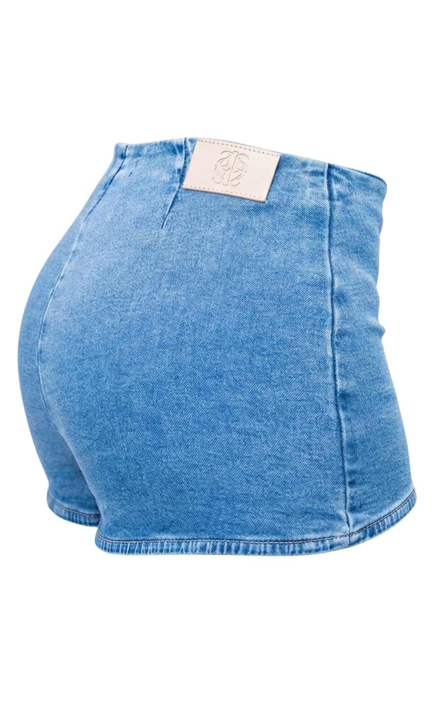 Short Lola Celeste