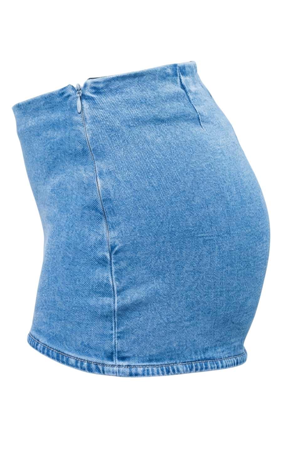 Short Lola Celeste